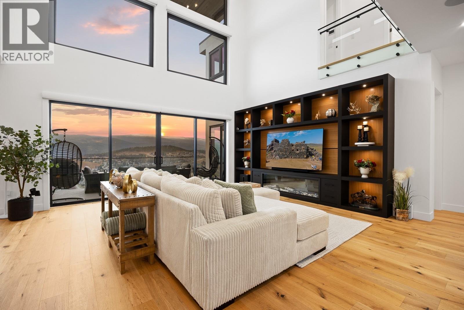 1102 Carnoustie Drive