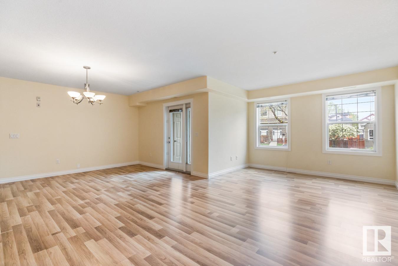 #102 9739 92 ST NW NW