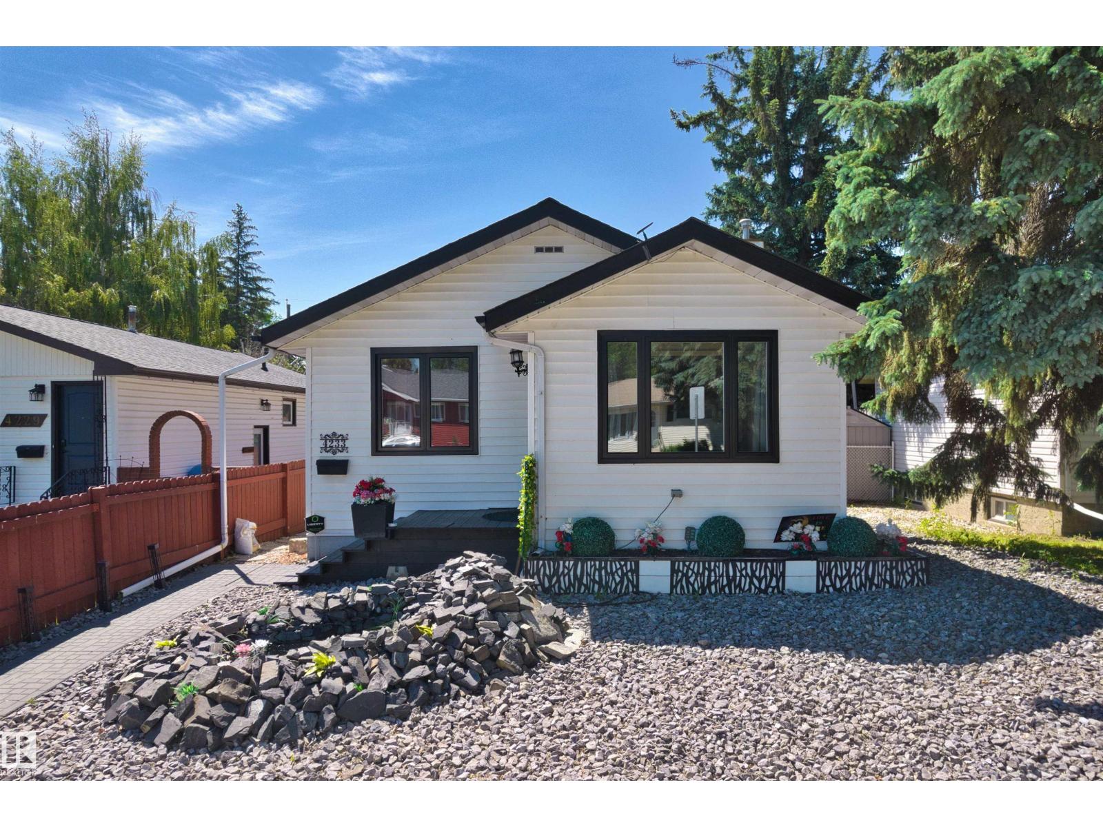 4233 116 AV NW