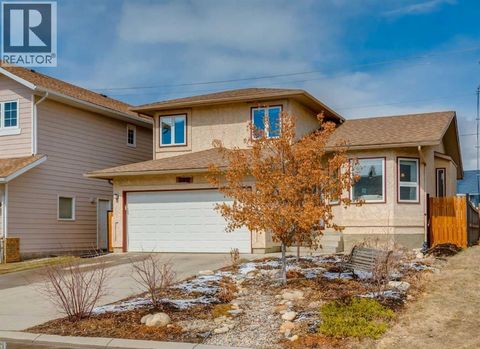 109 Sundown Place SE Calgary AB T2X3B7