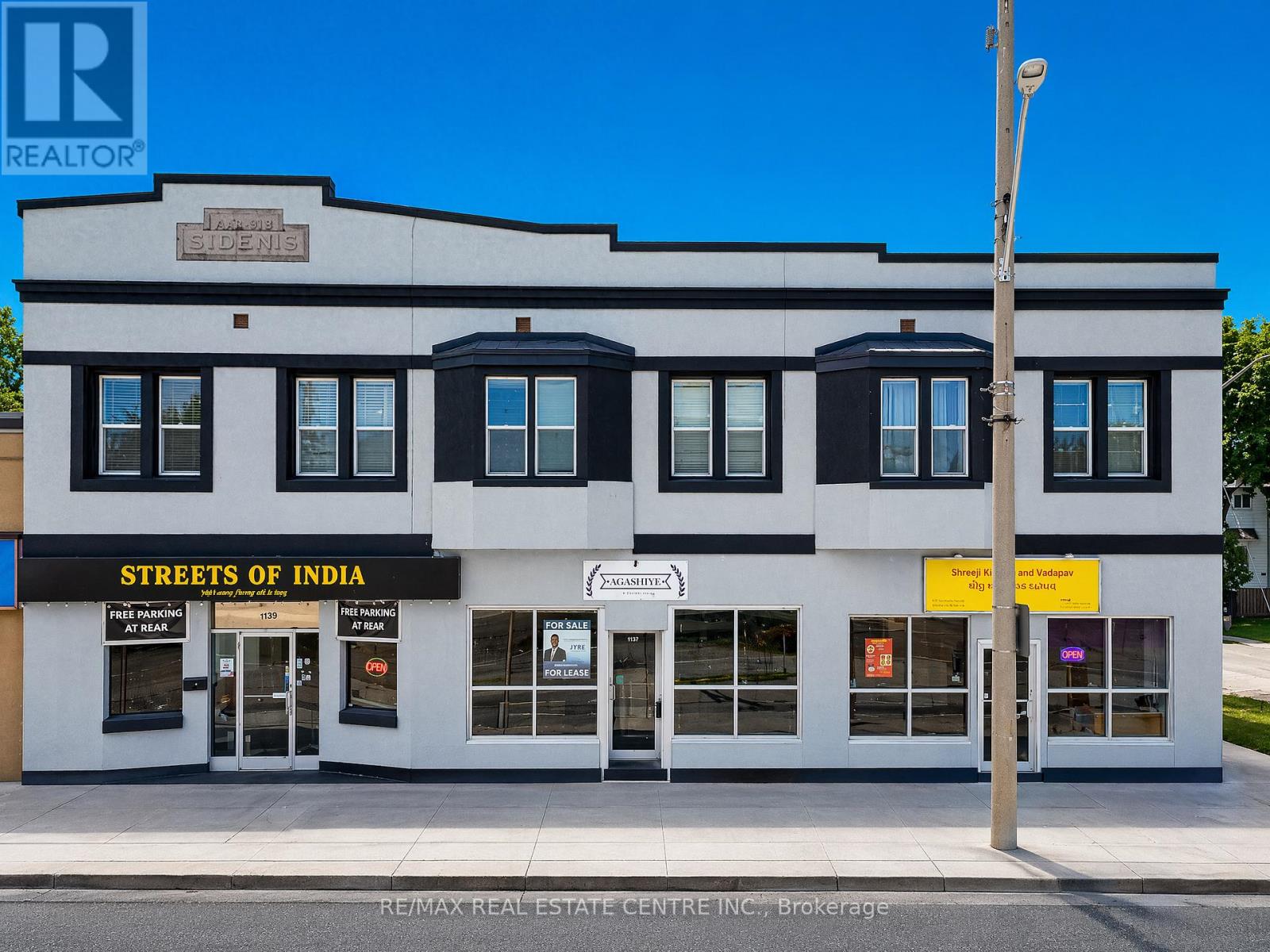 1139-1175 UNIVERSITY AVENUE W