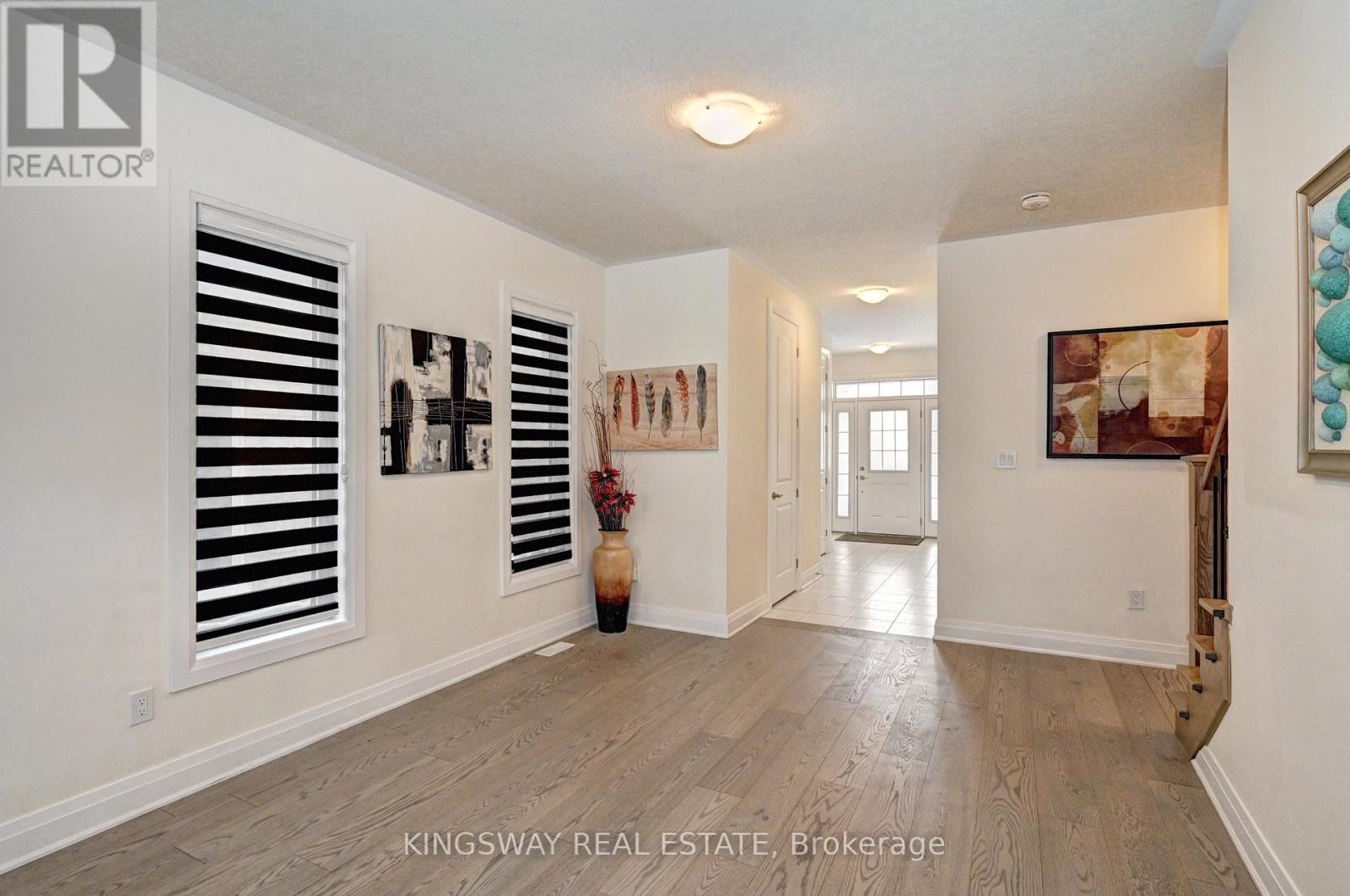 520 NATHALIE CRESCENT