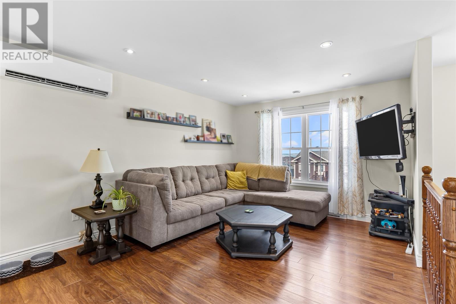 113 Cole Thomas Drive