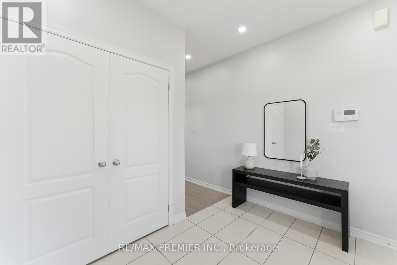 122 MCKENZIE WAY