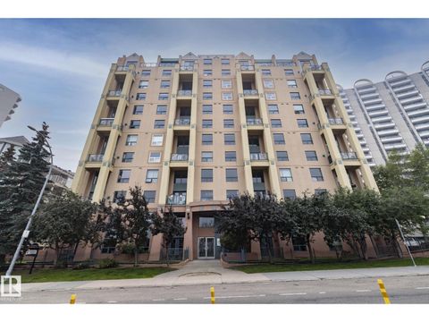 #102 10855 SASKATCHEWAN DR NW Edmonton AB T6E6T6