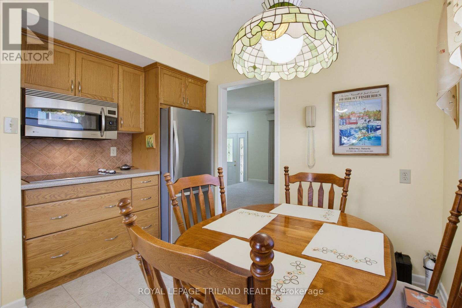 115 CHAMPLAIN CRESCENT