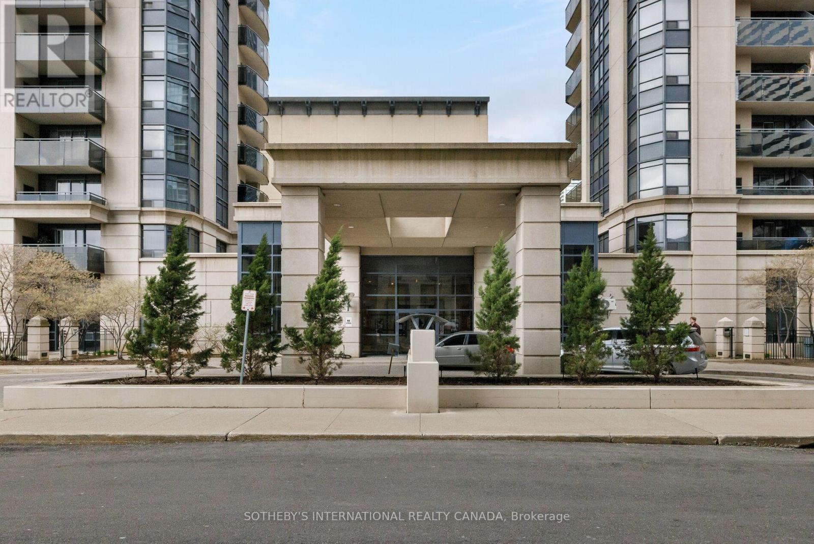 202 - 153 BEECROFT ROAD