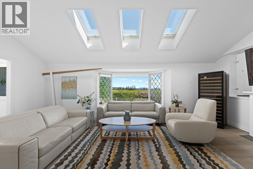 685 KING GEORGES WAY