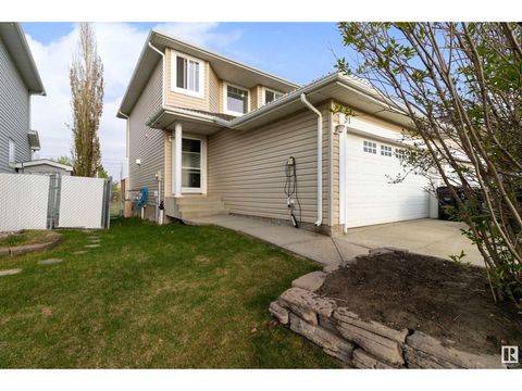91 CHESTERMERE DR Sherwood Park AB T8H2S1