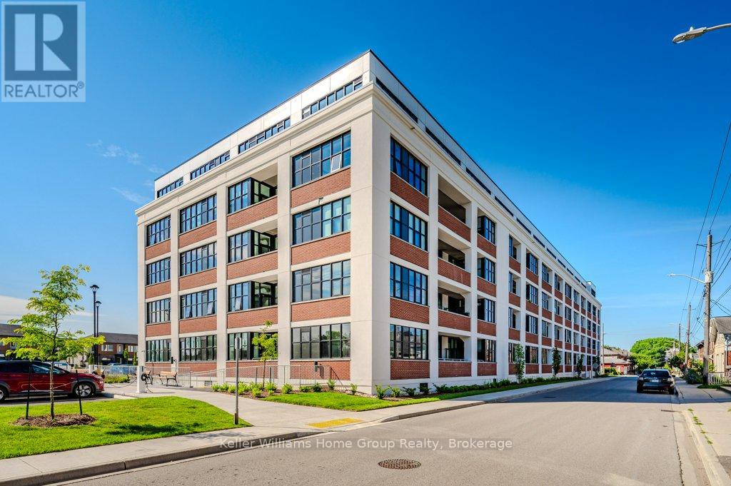 Photo 1 of 47 — 304 - 120 HURON STREET Unit 304, Guelph (St. Patrick's Ward), ON N1E5L7