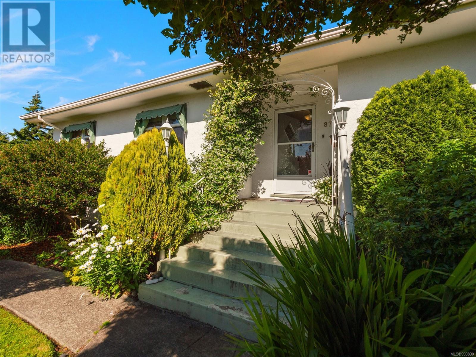 877 Island Rd
