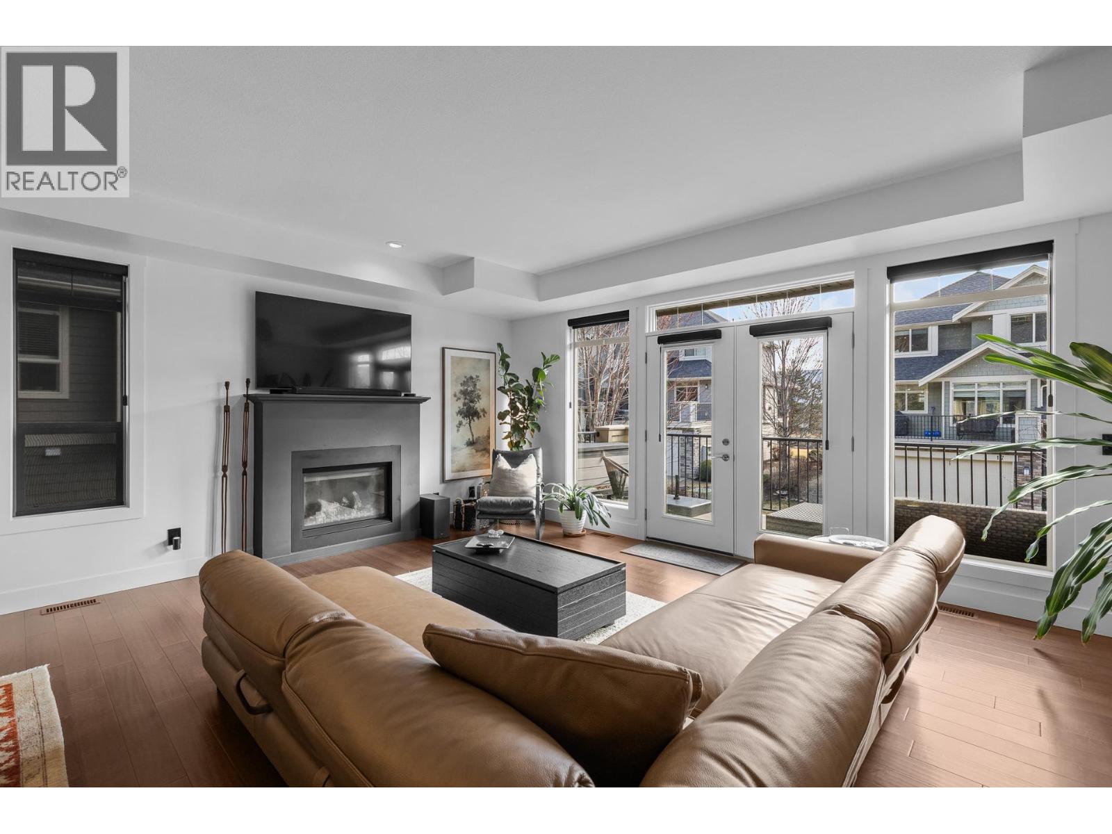 1865 Begbie Road Unit# 14