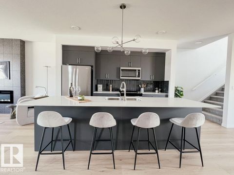 5100 PARC REUNIS WY Beaumont AB T4X3E4