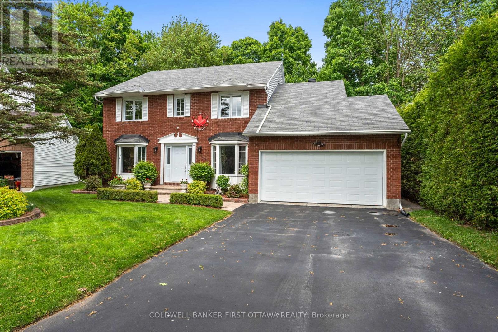 152 TWEED CRESCENT