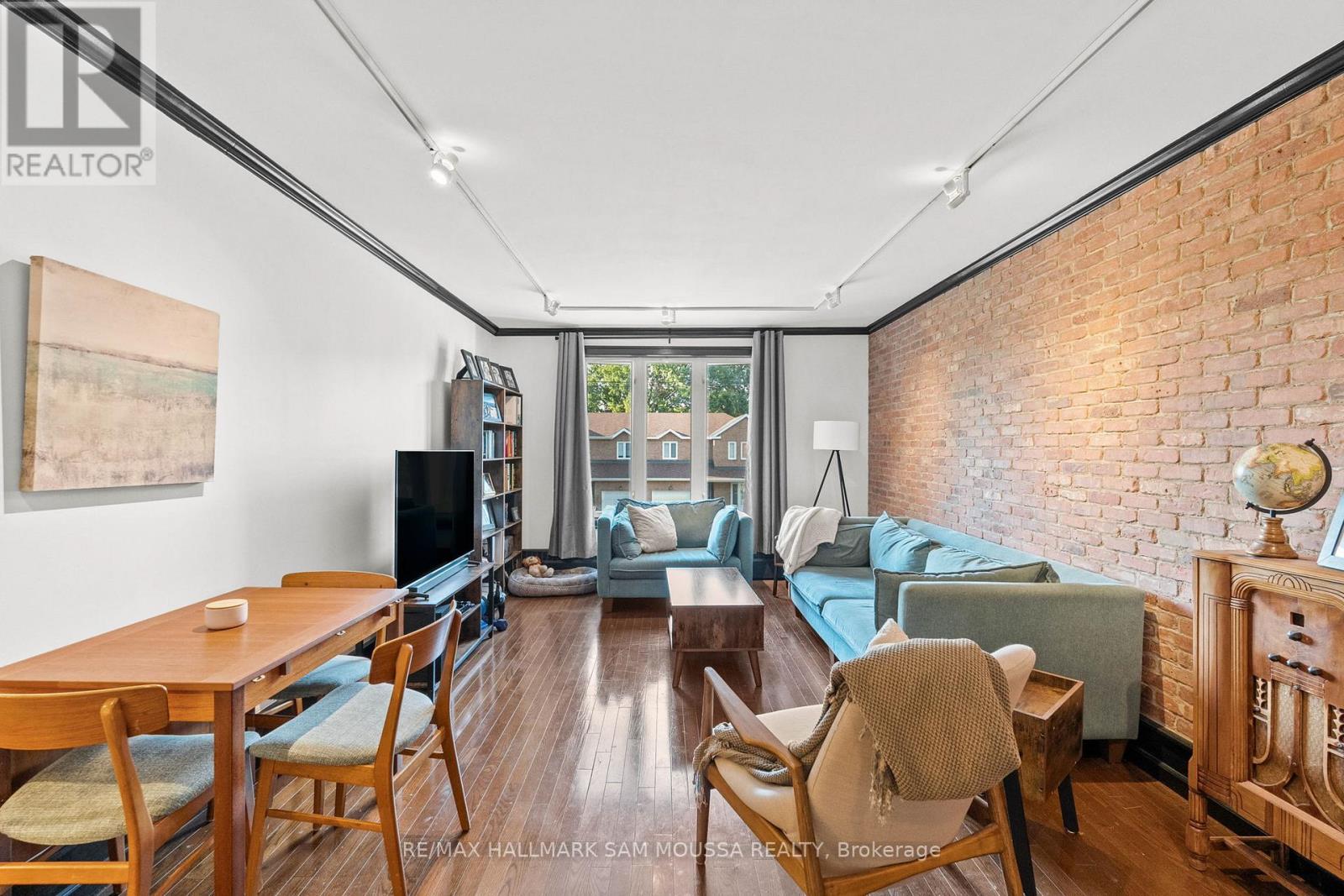 310 BEECHGROVE AVENUE