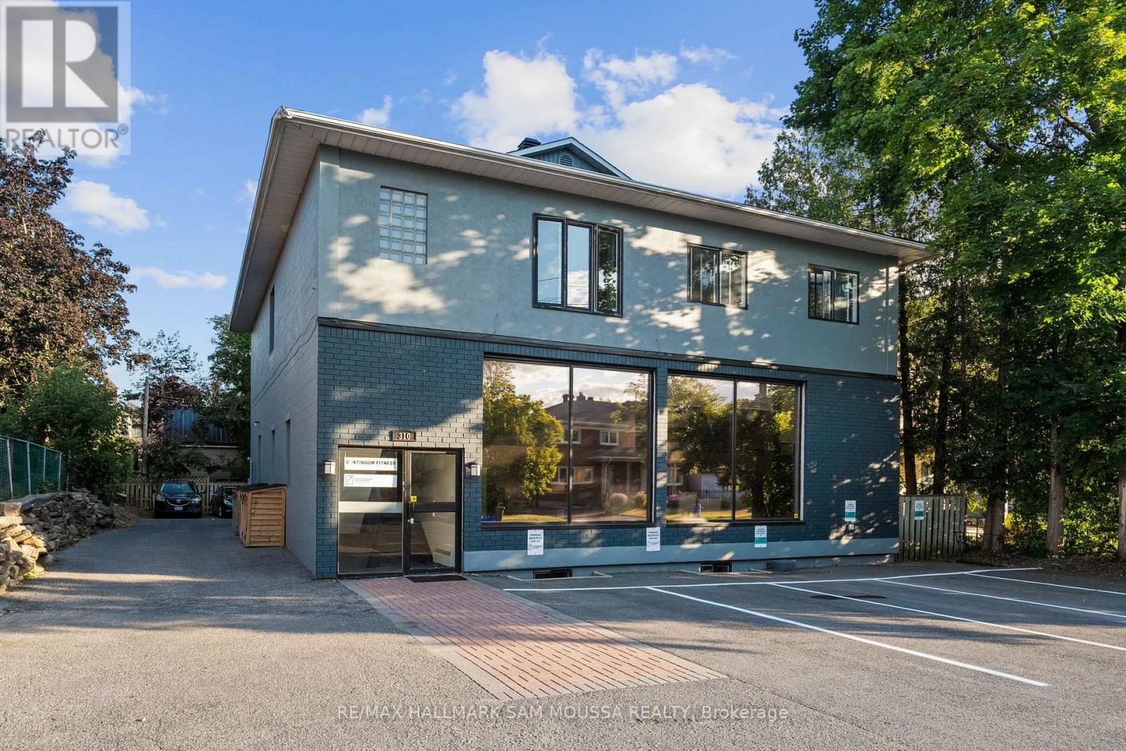 310 BEECHGROVE AVENUE