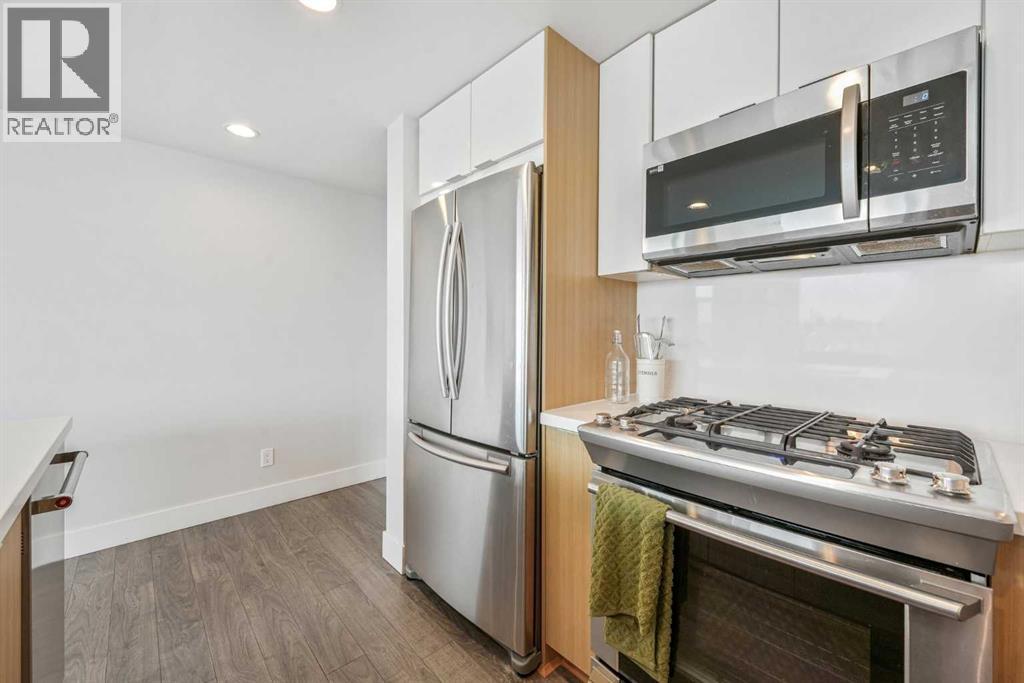 402, 519 Riverfront Avenue SE