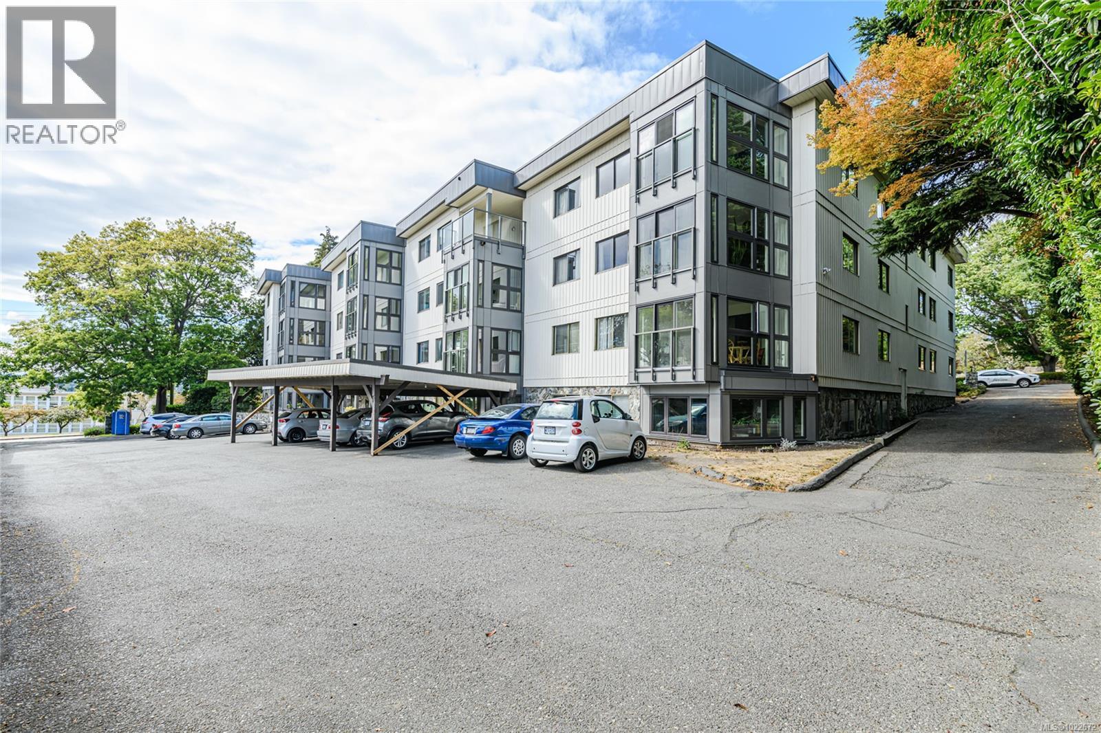 201 1875 Lansdowne Rd