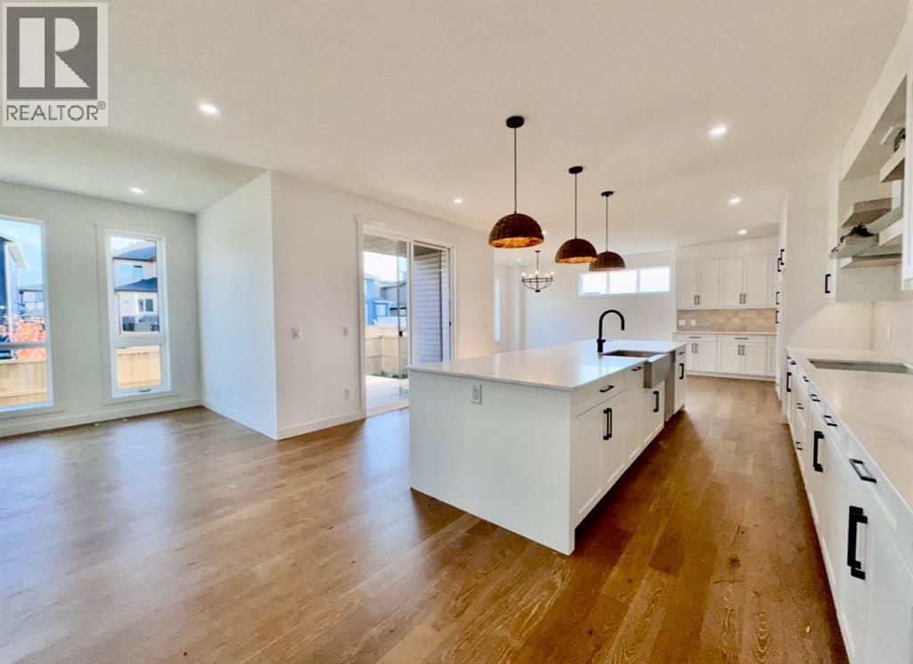 37 North Bridges Bay SW