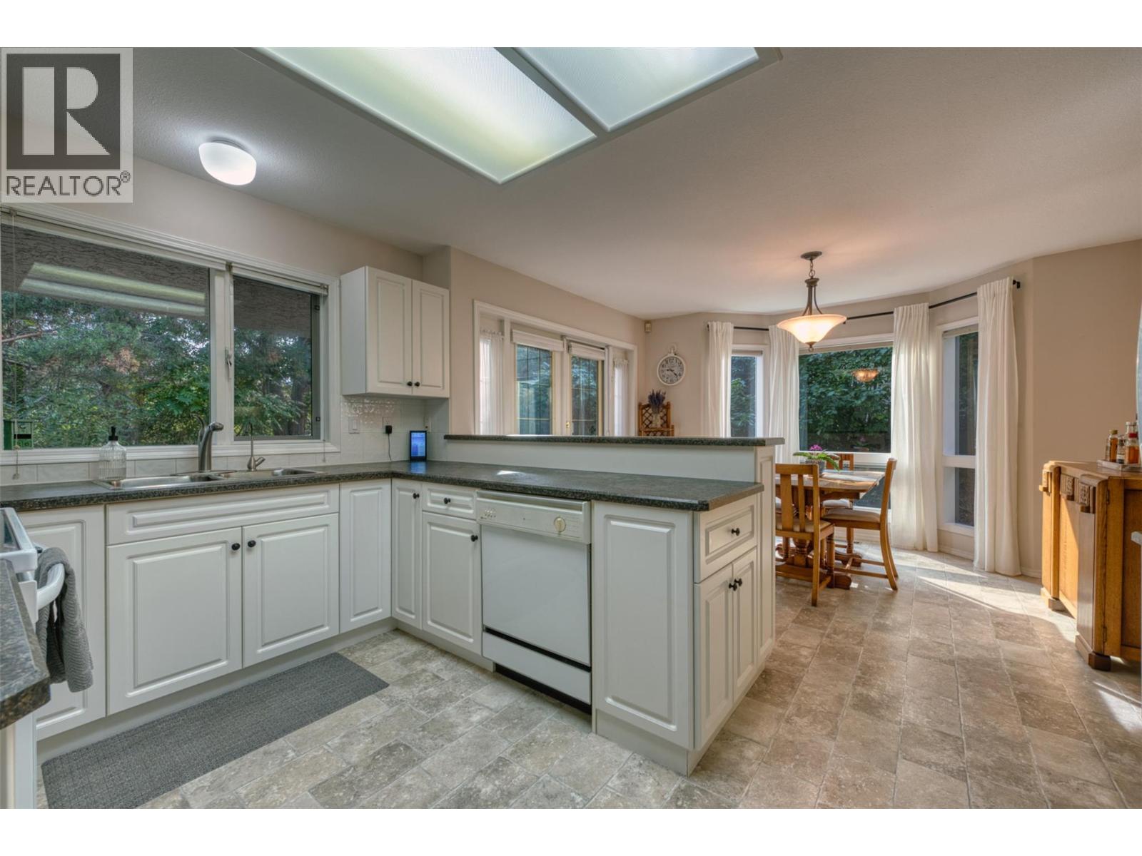 980 Dilworth Drive Unit# 9