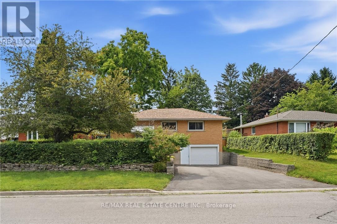 56 RENWICK AVENUE