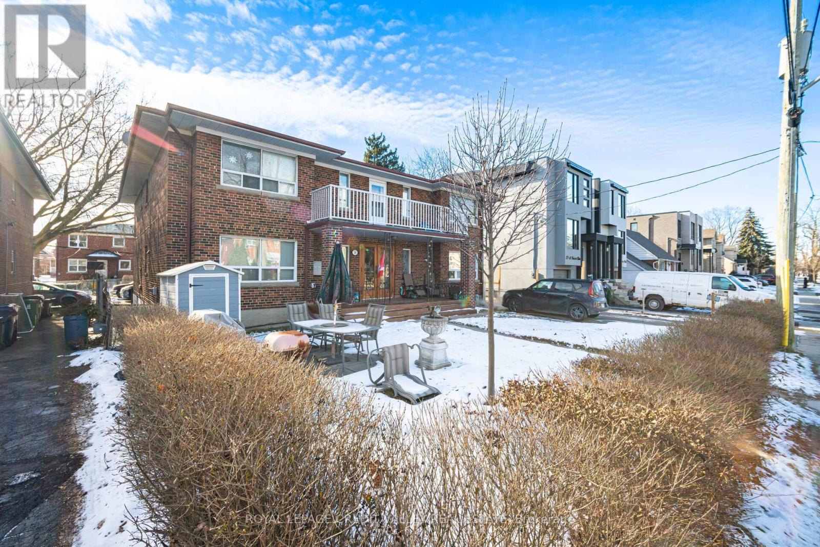 19 ROSELAND DRIVE