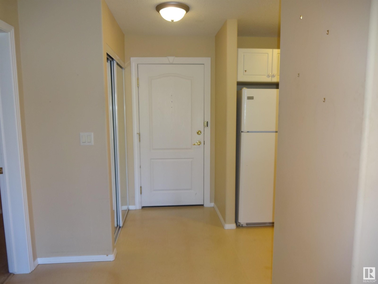 #306 8942 156 ST NW
