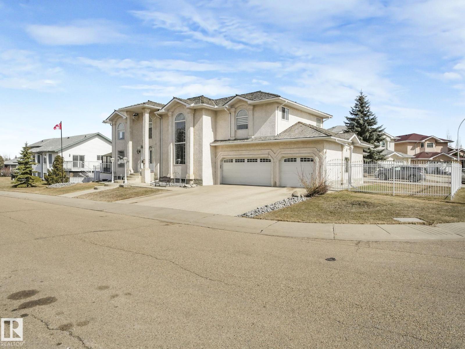 115 KULAWY DR N NW