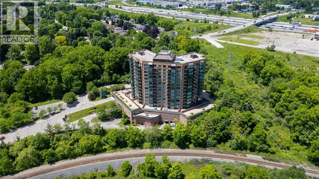 237 KING Street W Unit# 102