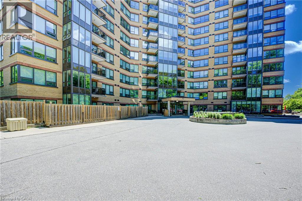 237 KING Street W Unit# 102