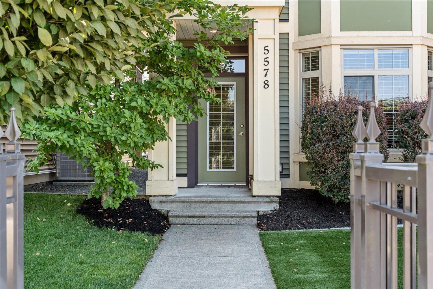 5578 CHINOOK STREET|Sardis South