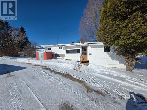 202 JACK STREET Smiths Falls ON K7A4S4