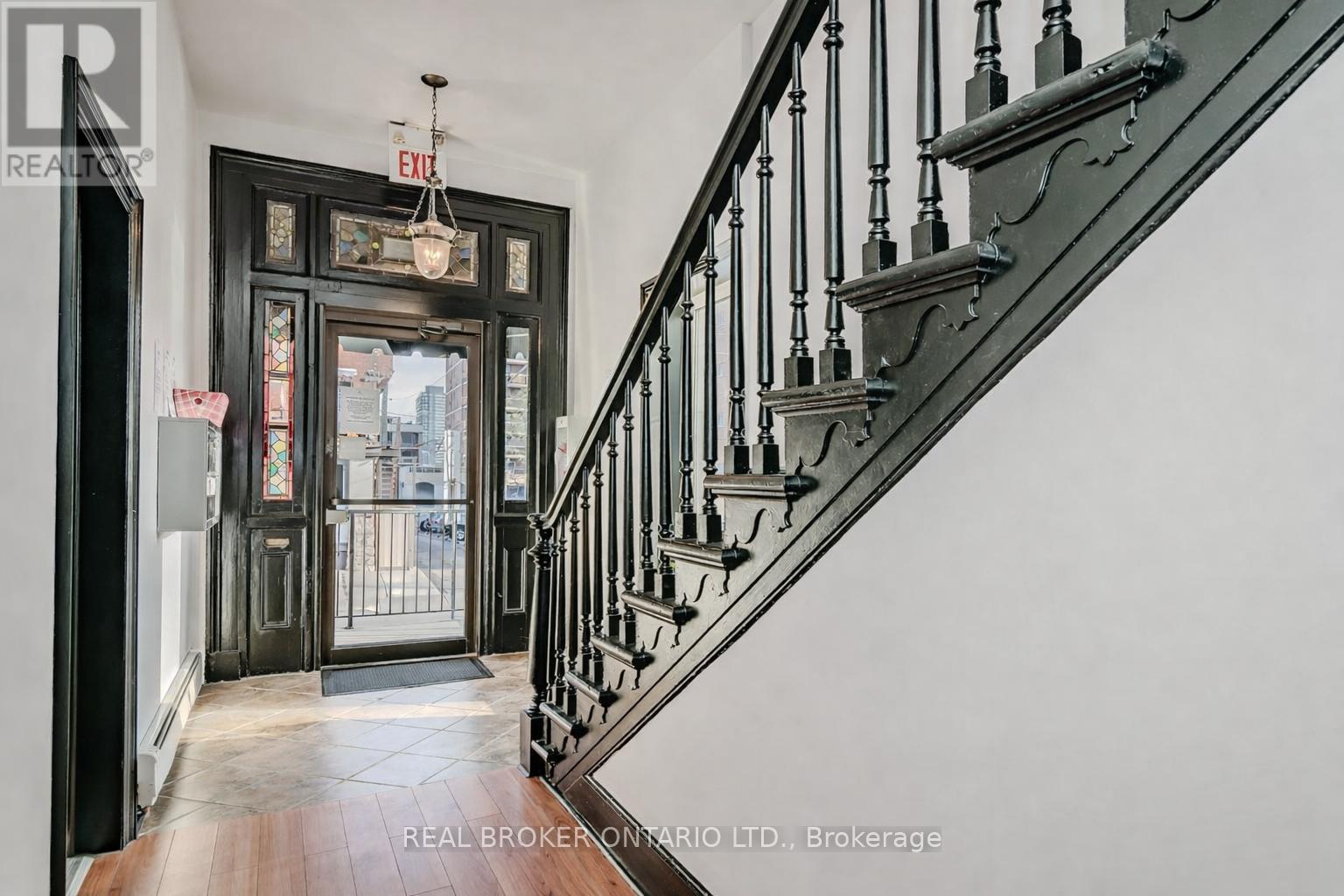 14 FOREST AVENUE STREET S