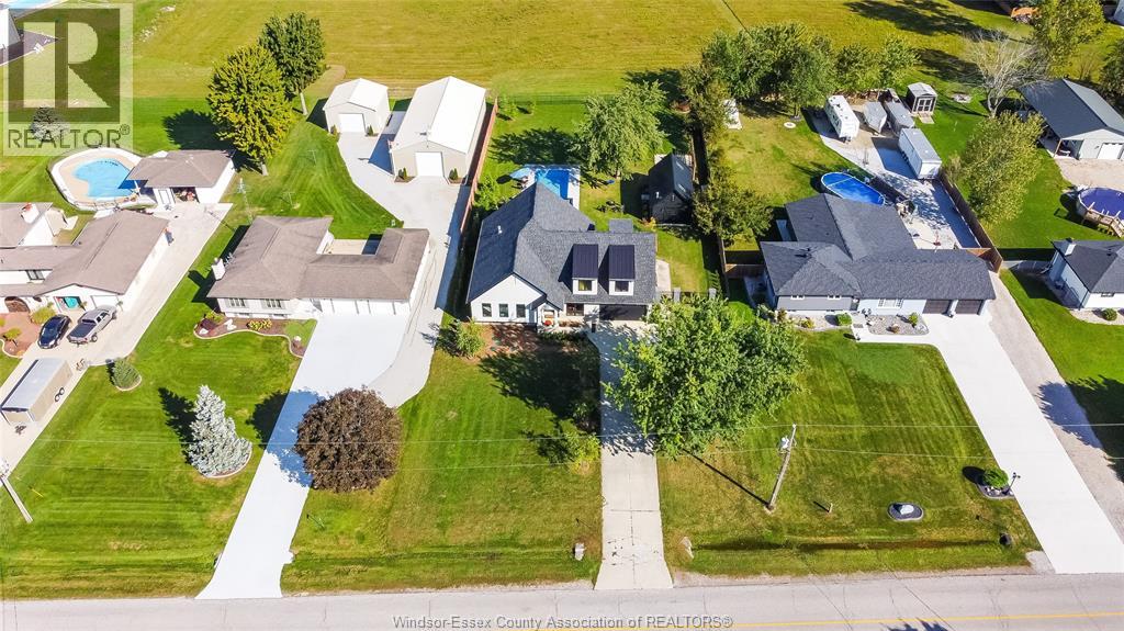 77 BISSONNETTE LANE
