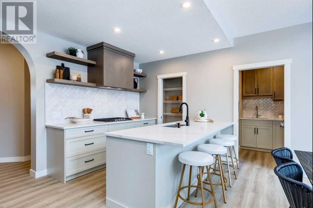 105 Legacy Reach Crescent SE
