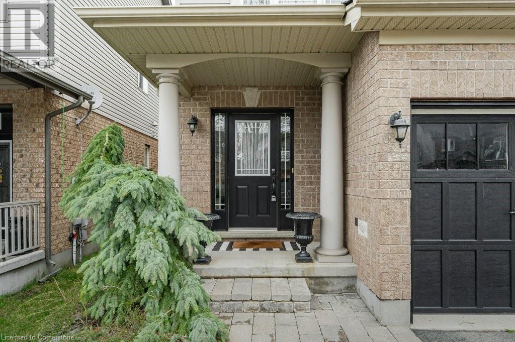 36 RAY Crescent