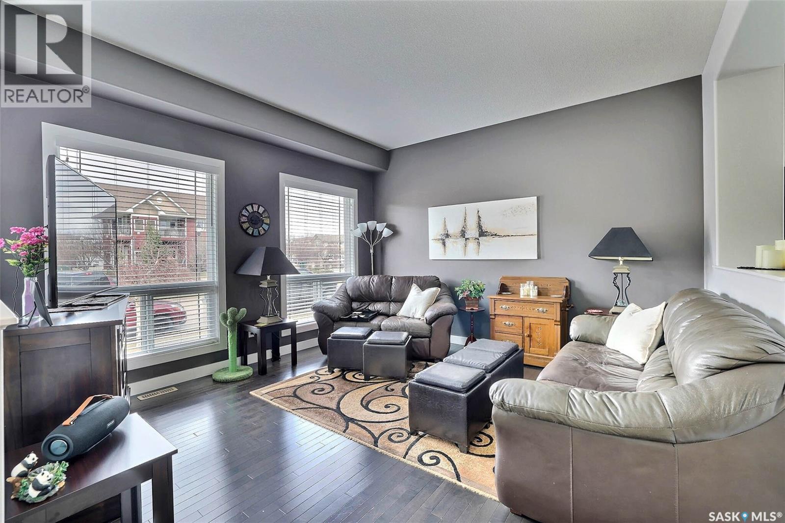 3314 Green Moss LANE