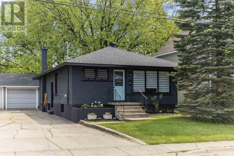 496 Charles ST Sault Ste. Marie ON P6C3L6