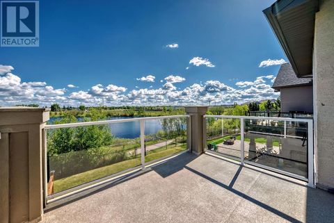 626 Coopers Drive SW Airdrie AB T4B3M3