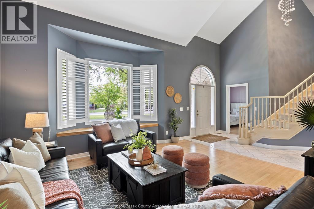 552 OLD TECUMSEH ROAD