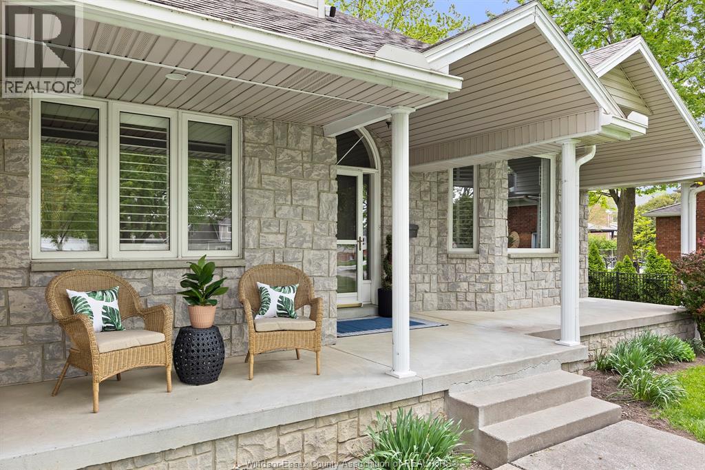 552 OLD TECUMSEH ROAD