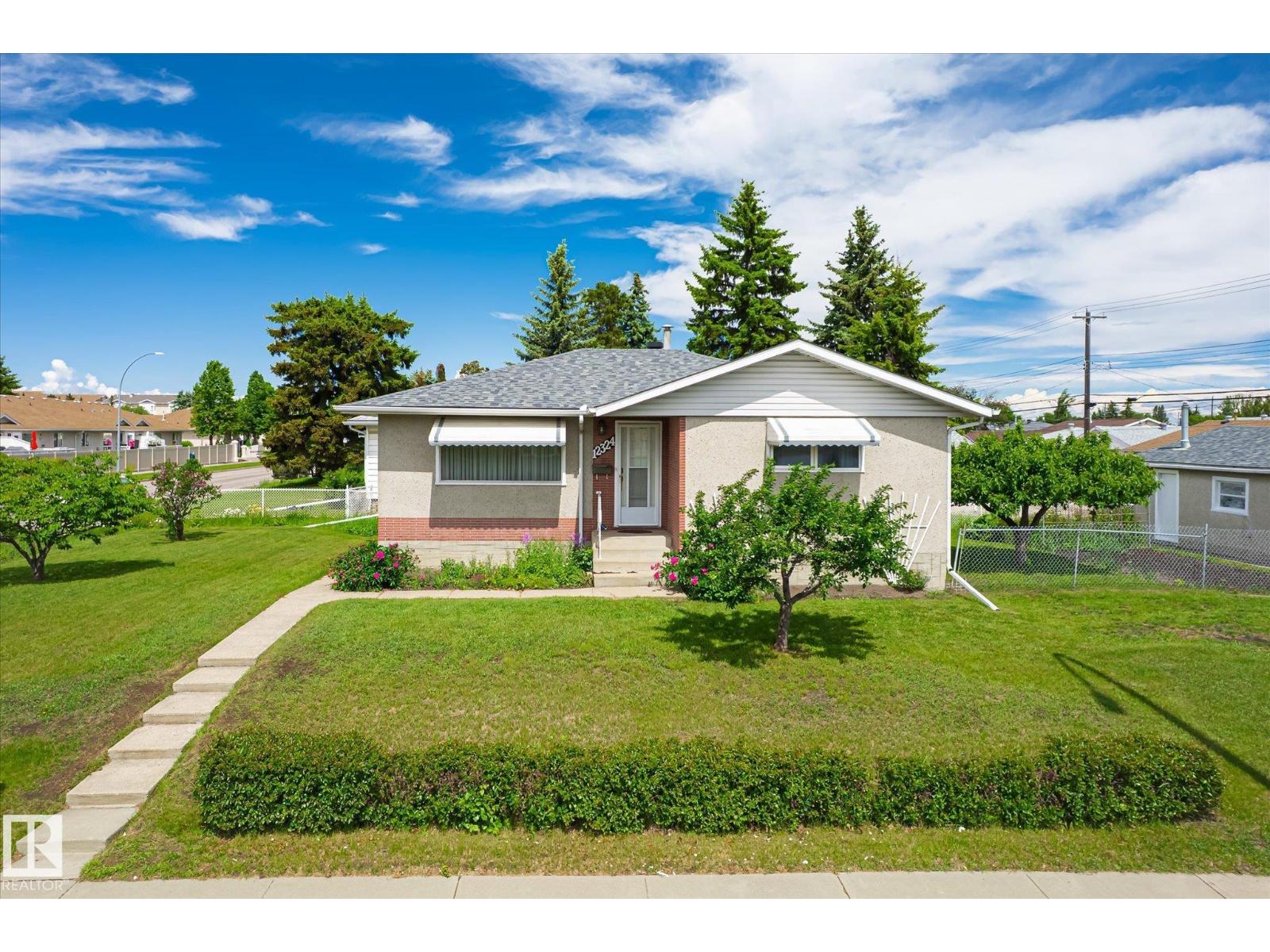 12324 133 AV NW