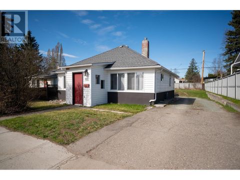 911 CARNEY STREET Prince George BC V2M2K8