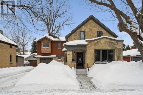 63 MENNO STREET Waterloo ON N2L2A6