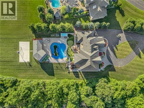 3122 CEDAR SPRINGS Road Burlington ON L7P0P7