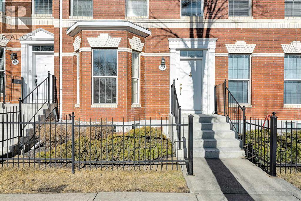 60 Inverness Square SE