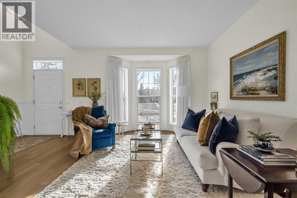 60 Inverness Square SE