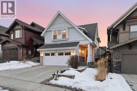 10 Riviera Place Cochrane AB T4C0V4