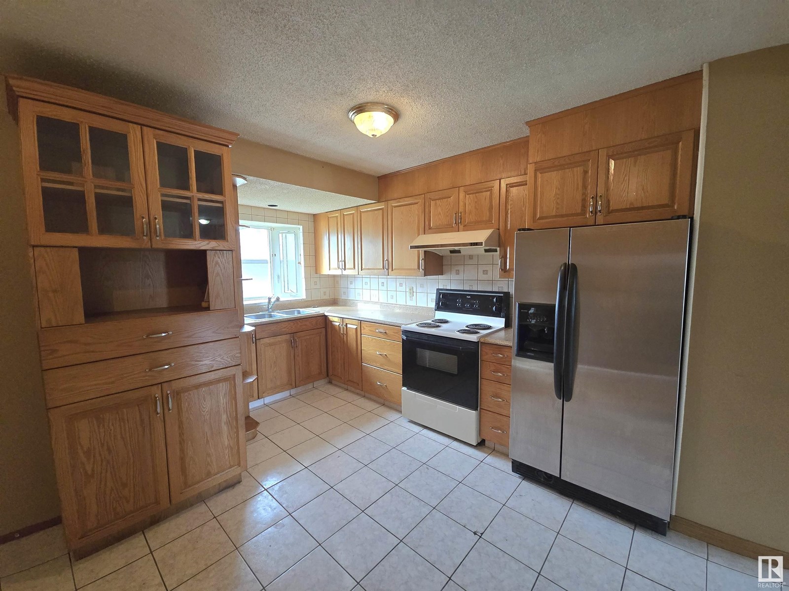 48 STEELE CR NW