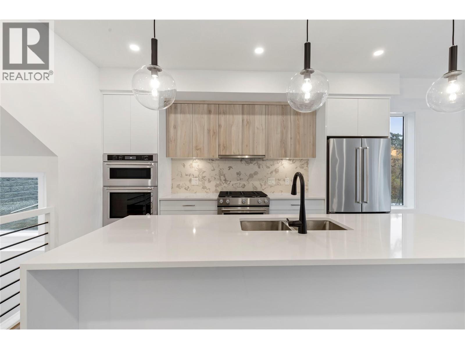 2735 Shannon Lake Road Unit# 210